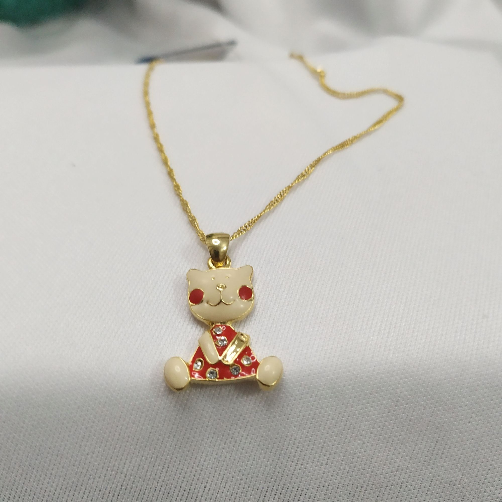 GARGANTILHA INFANTIL C/ URSINHO ESMALTADO VERMELHO