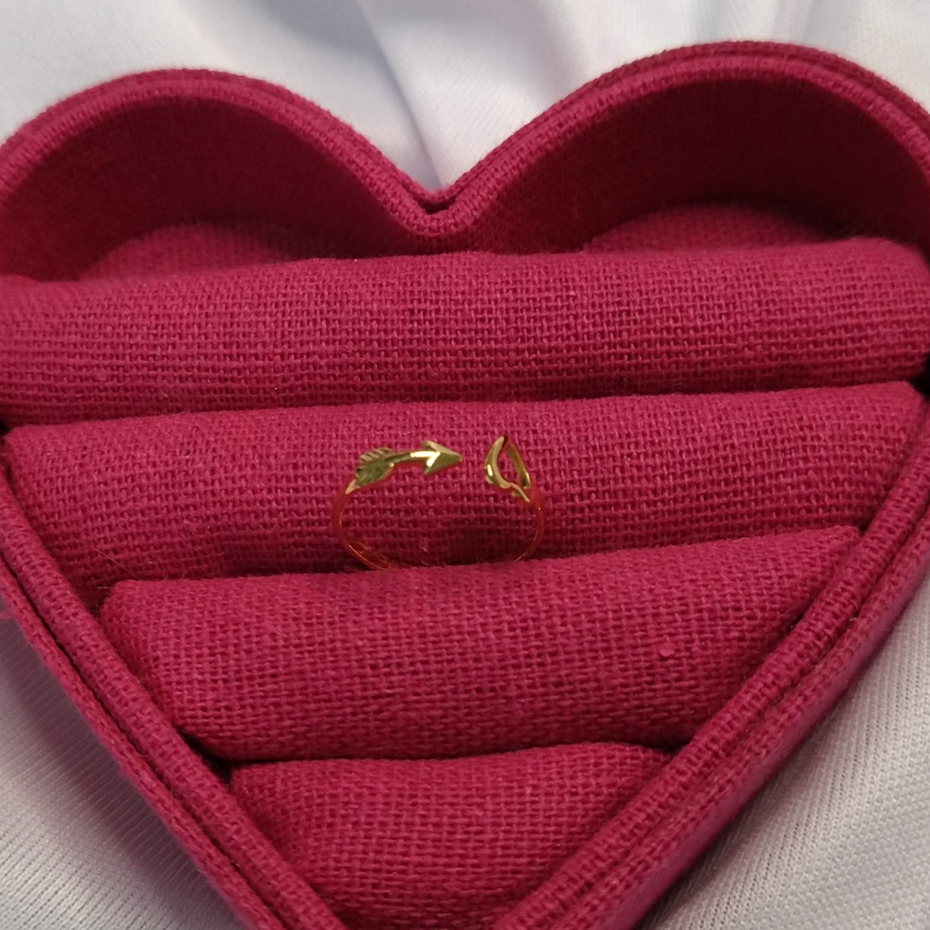 ANEL DE FALANGE FLECHA E CORAÇÃO