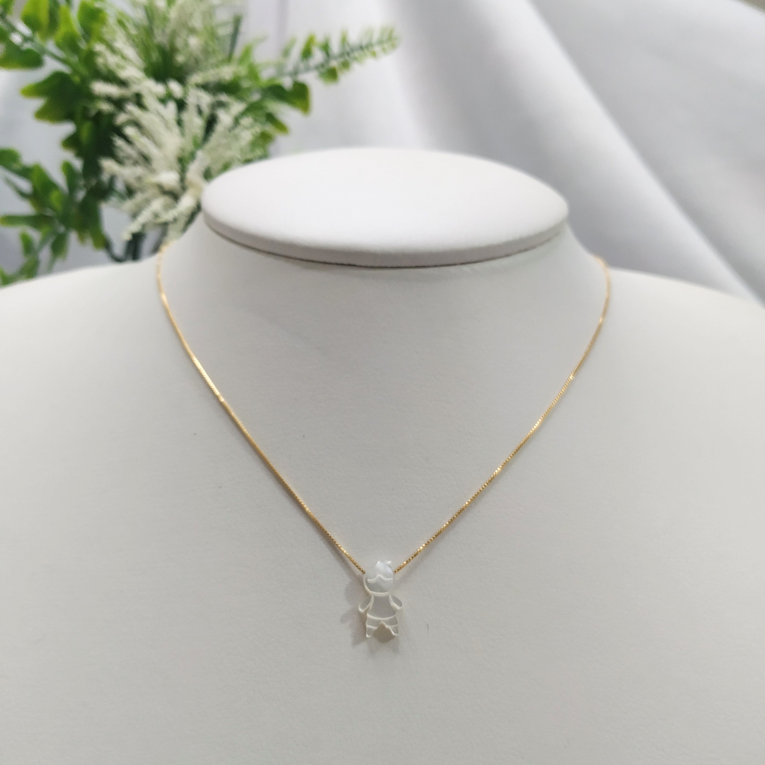 COLAR FILHOS MADRE PÉROLA MENINO