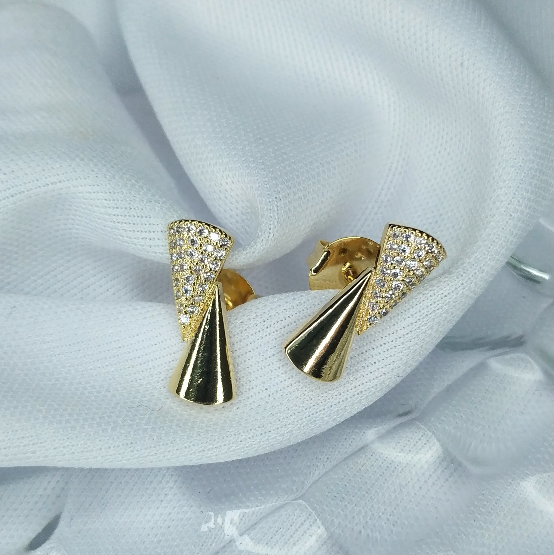 BRINCO DOIS TRIÂNGULOS V